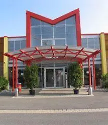 Pelikan Motel 2*